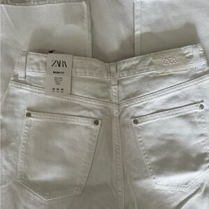 NWT Zara White High-Rise Jeans